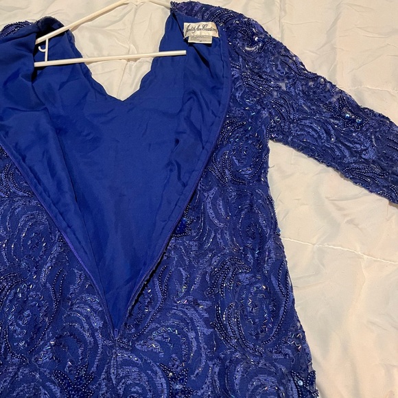 Women’s size M silk beaded knee length cocktail dress - Picture 1 of 8